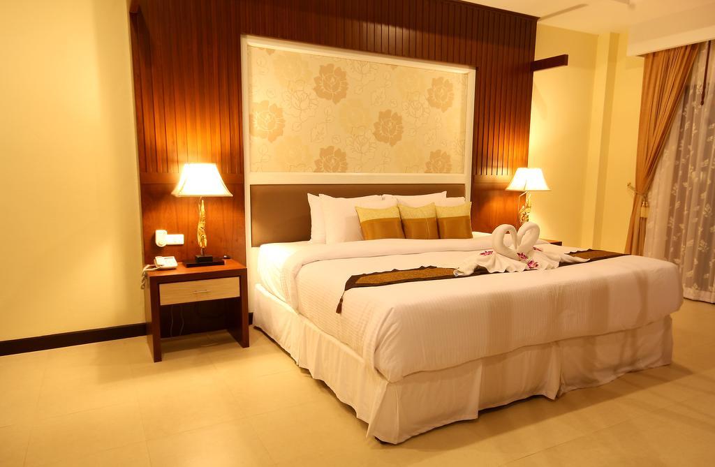 Thai Thani Pool Villa Resort Джомтьєн-Біч Номер фото