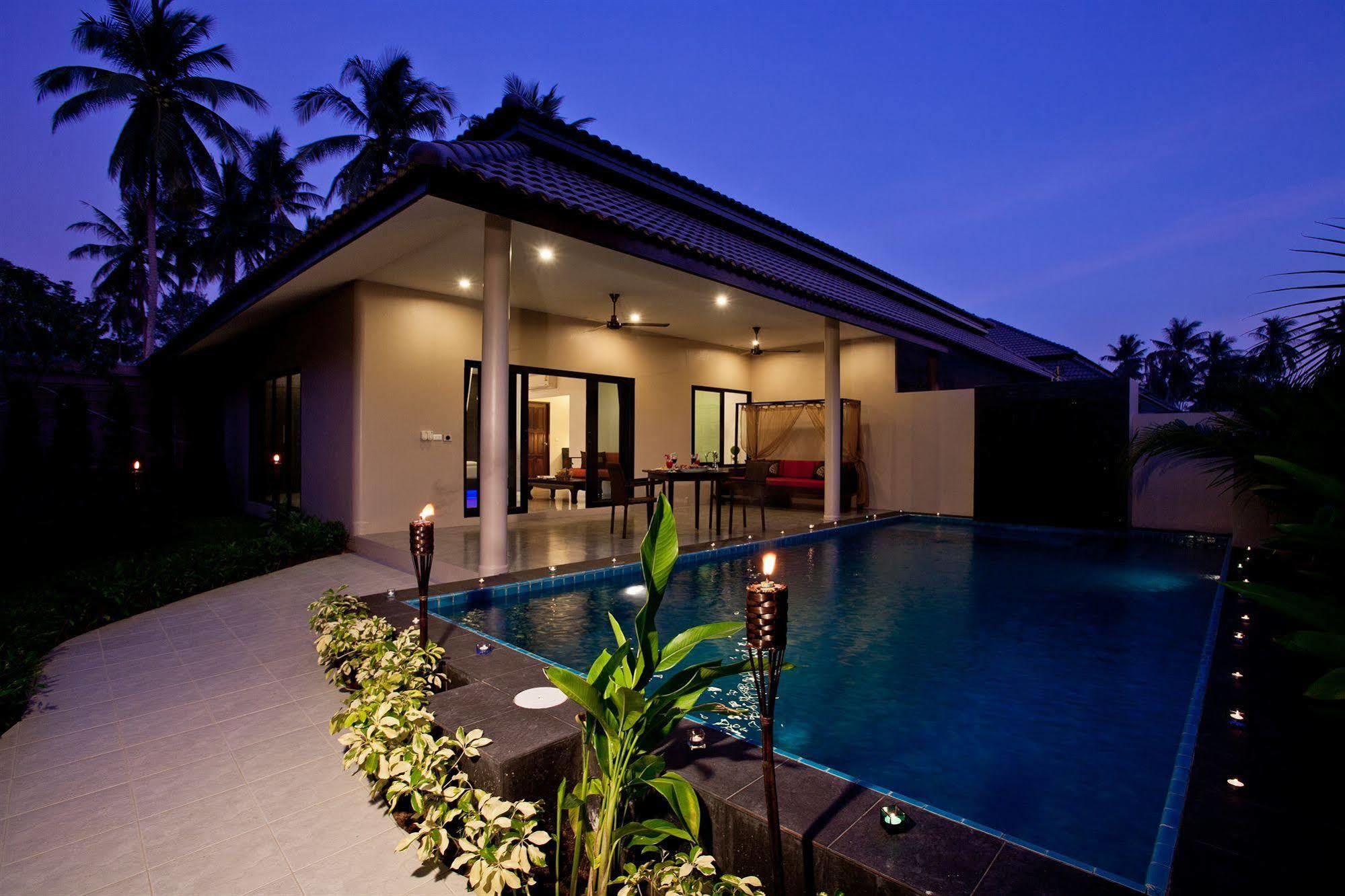 Thai Thani Pool Villa Resort Джомтьєн-Біч Екстер'єр фото