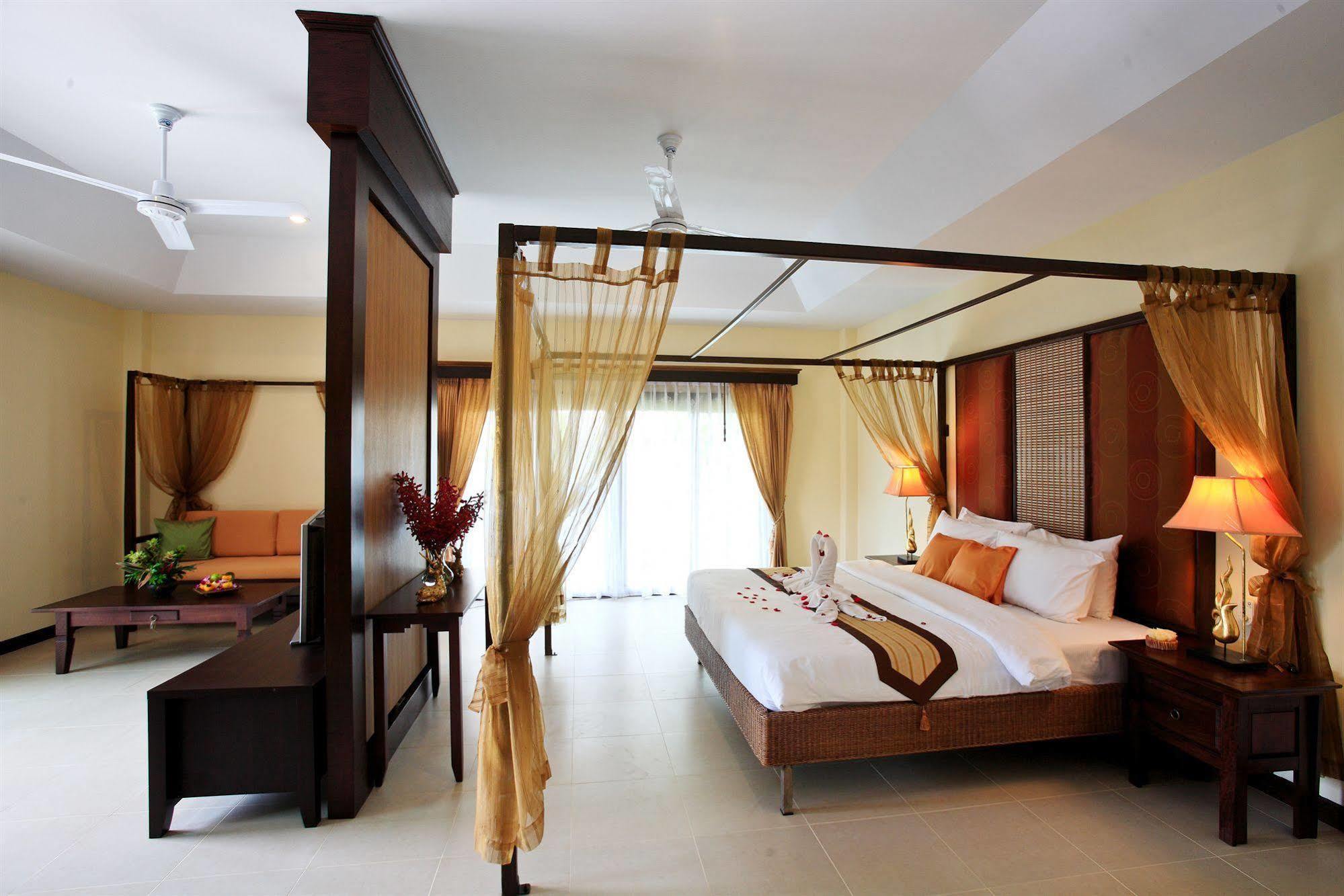 Thai Thani Pool Villa Resort Джомтьєн-Біч Екстер'єр фото