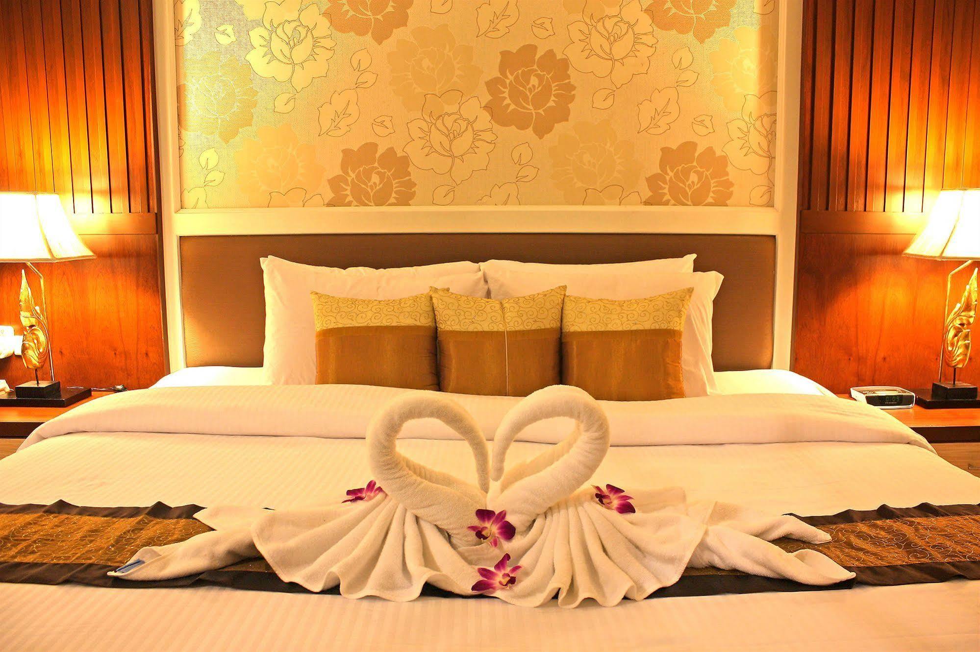 Thai Thani Pool Villa Resort Джомтьєн-Біч Екстер'єр фото